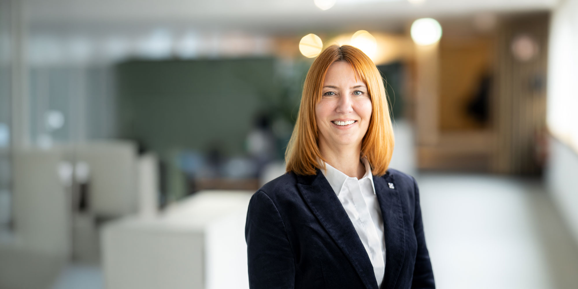 portrait-header-nadine Portraitbild von Nadine Schwab, Beraterin Private Banking